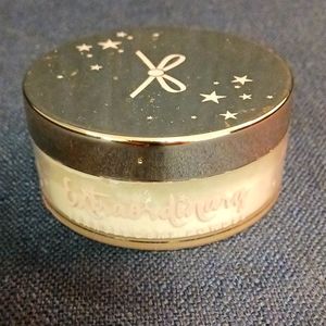 Ciate London Extraordinary Translucent Powder